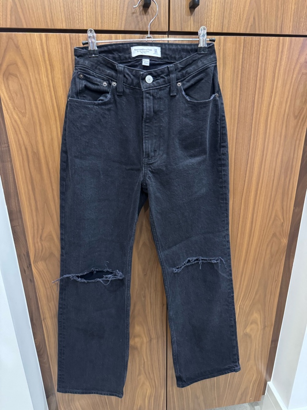Abercrombie & Fitch Black 90’s Relaxed High Rise Jeans